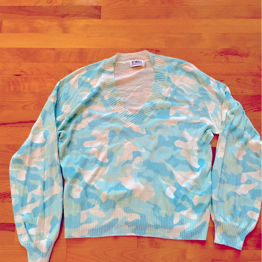 27 miles camo sweater size medium